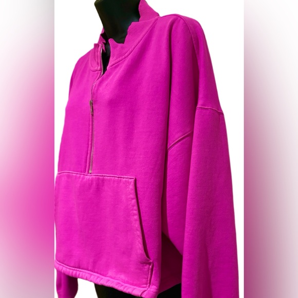Women's PINK- Victoria's Secret Half-Zip Sweatshirt⭐️NWT⭐️ - Picture 4 of 7